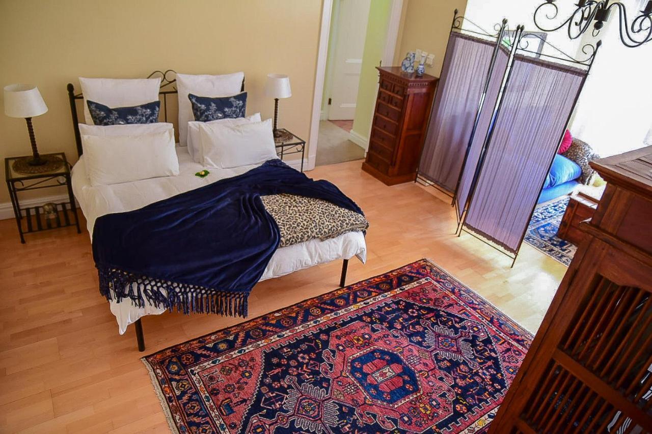 On Pinewood Guest House Le Cap Extérieur photo