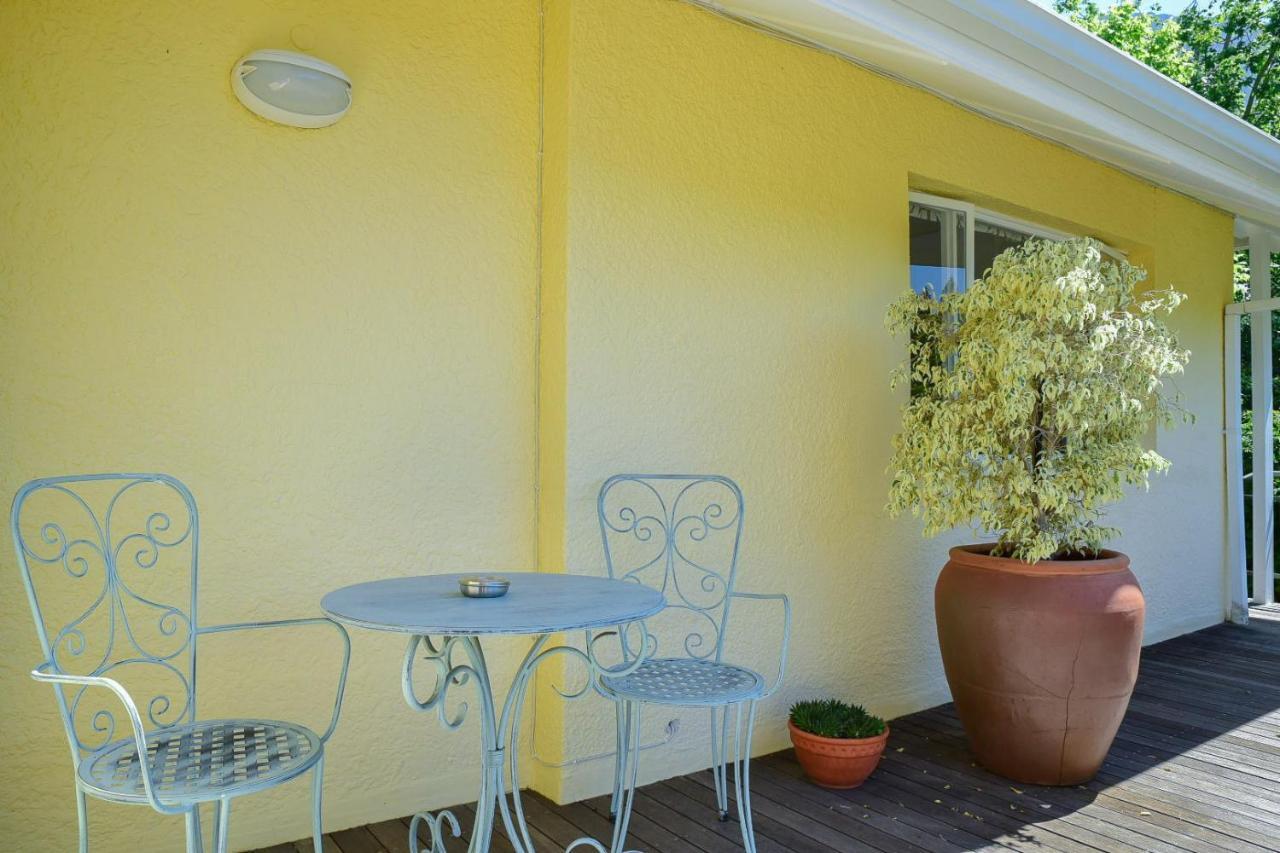 On Pinewood Guest House Le Cap Extérieur photo