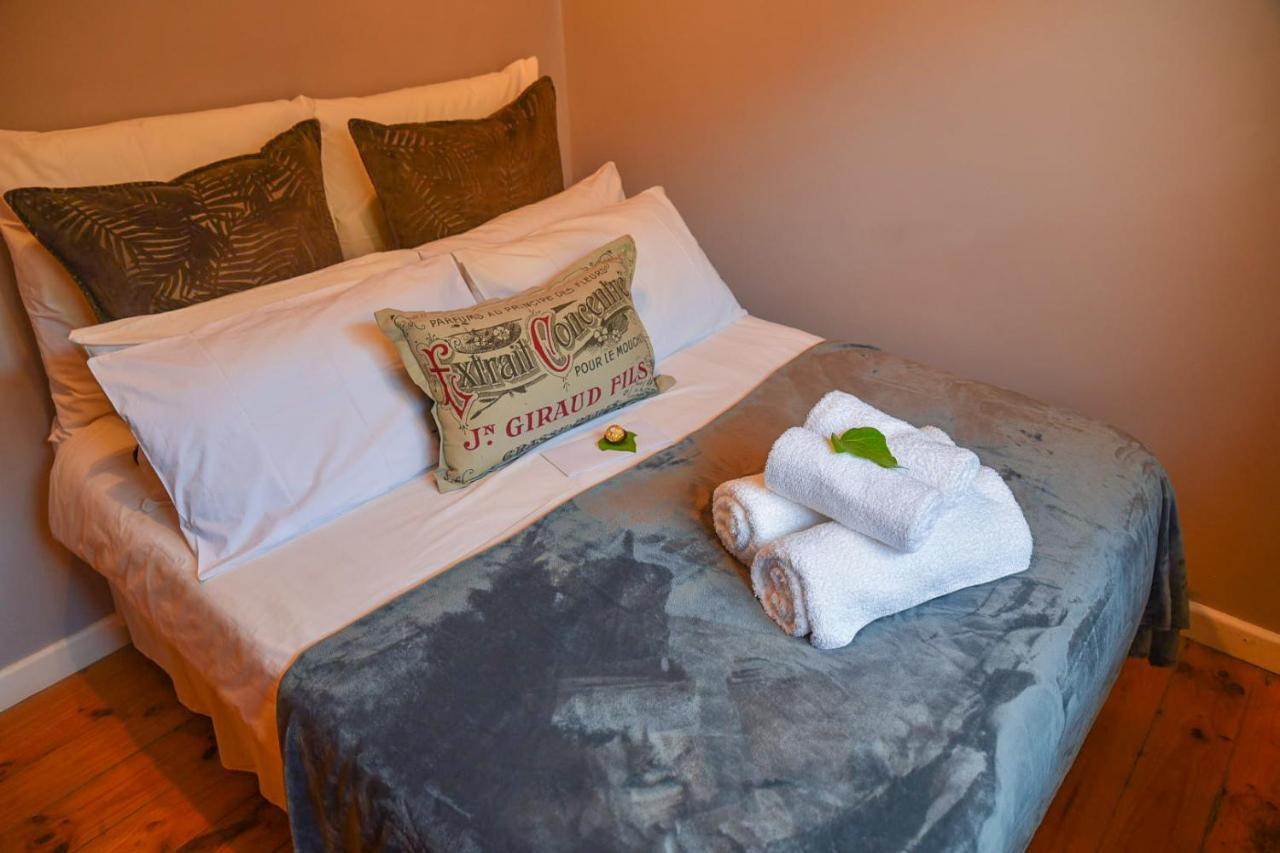 On Pinewood Guest House Le Cap Extérieur photo